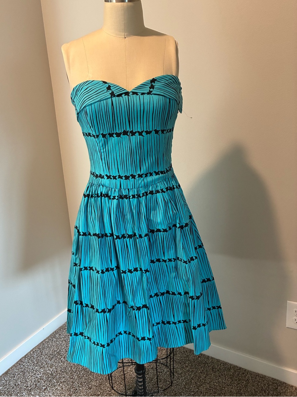Vintage Marc by Marc Jacobs strapless party dress